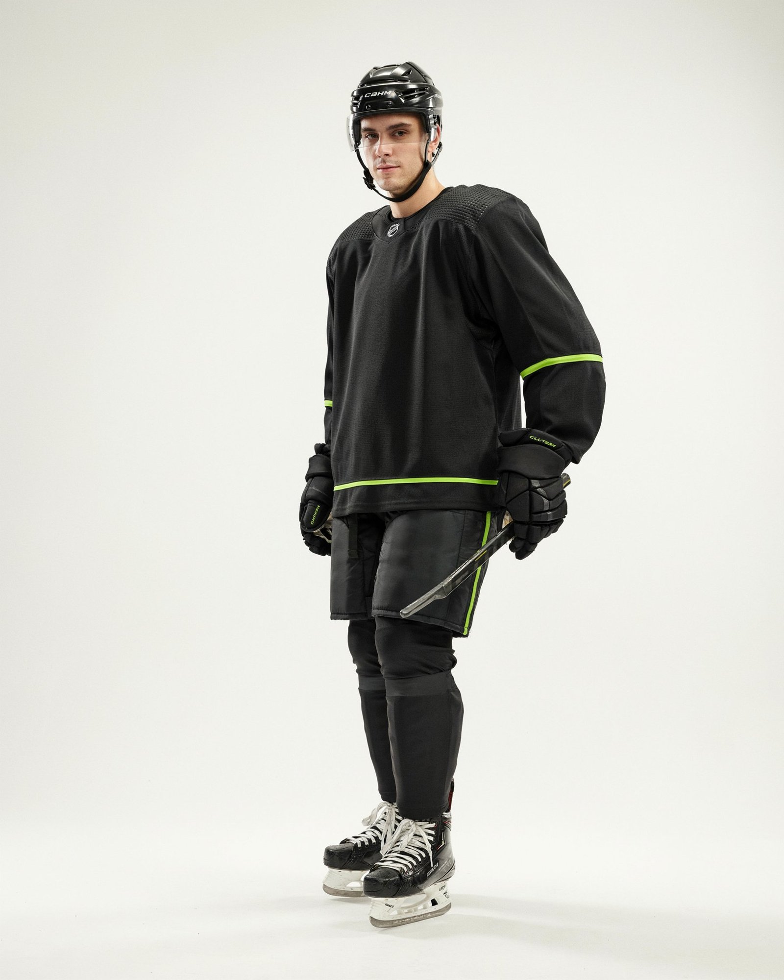 Custom ice hockey jerseys and team uniforms